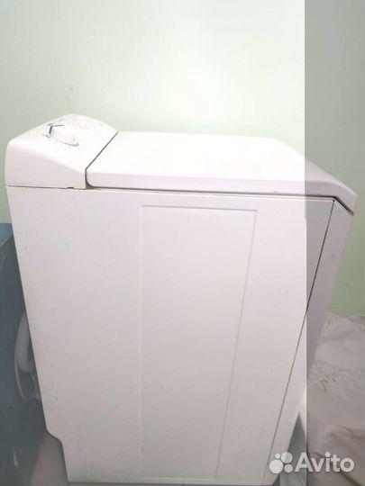 Стиральная машина с вертикальной загрузкой