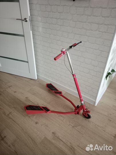 Самокат раздвижной инерционный