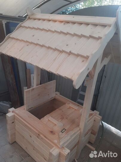 Колодец декоративный