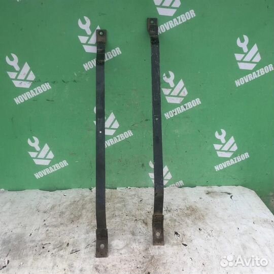 Лента крепление бензобака Вольво C40