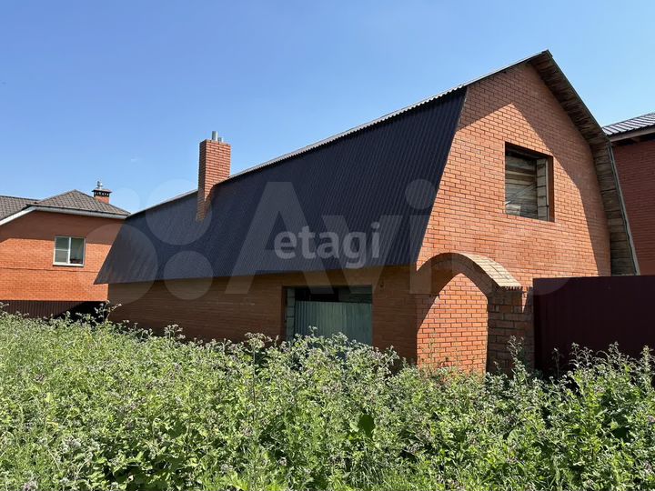 Дом 320 м² на участке 14 сот.