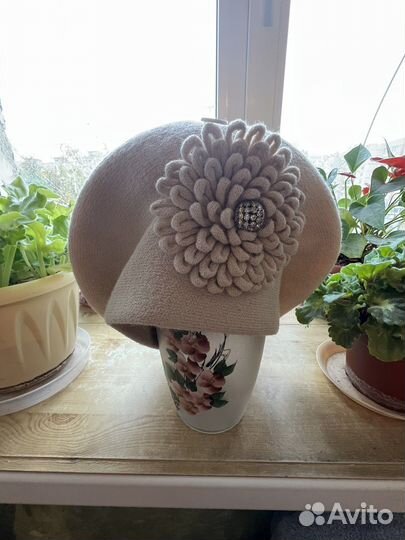 Берет женский (56)