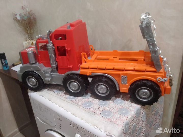 Трейлер грузовой