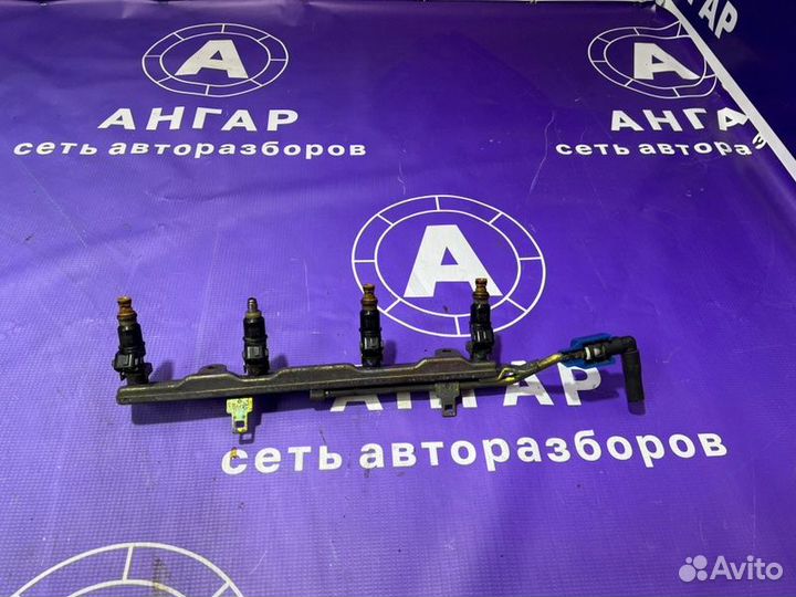 Топливная рампа с форсунками Honda Accord 7 CL9