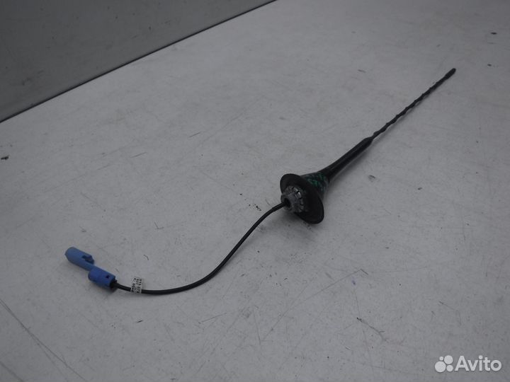 Антенна Opel Astra H 2004