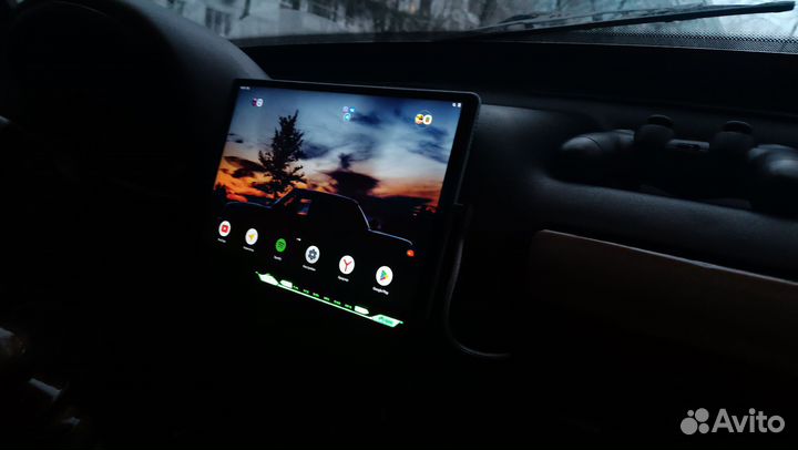 Планшет Lenovo tab m10 fhd plus