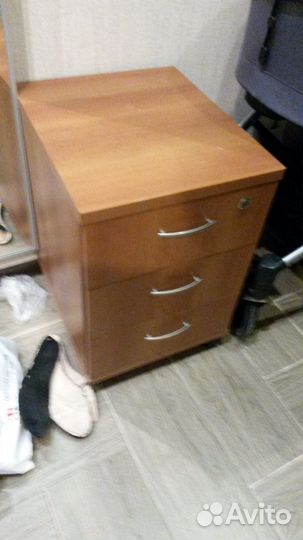 Тумба офисная