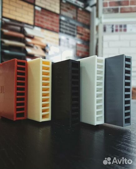 Вентиляционная коробочка для кирпичной кладки сера