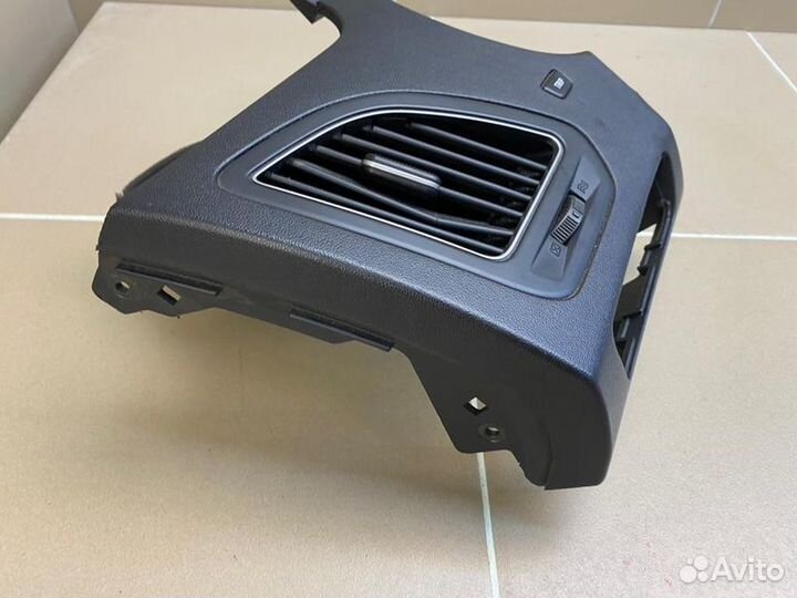 Дефлектор воздушный левый Hyundai Ix35 2.0 D4HA