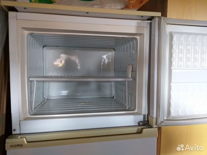 Отдам холодильник 
