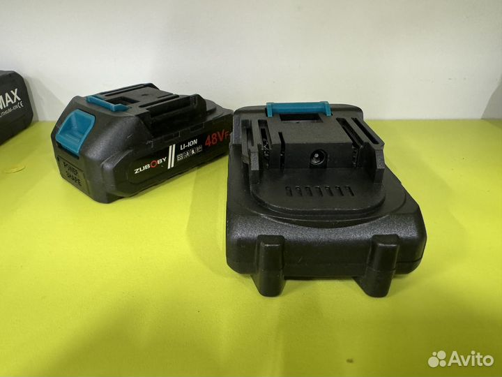 Акумлятор однорядный