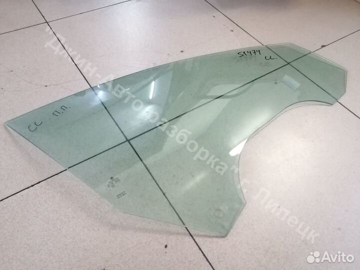 Стекло двери передней Passat CC пассат цц