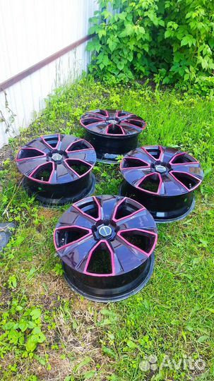 Диски литые R18 8J 5*120