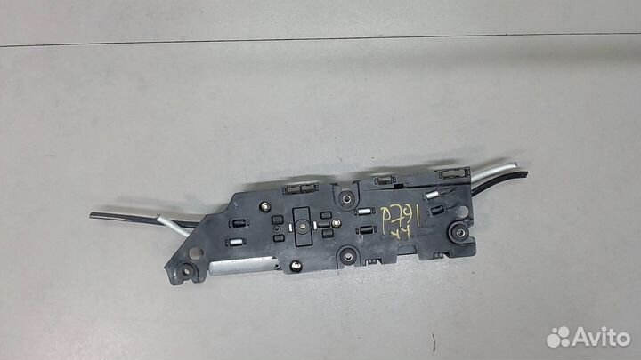 Двигатель электролюка Volkswagen Jetta 7 2018, 201