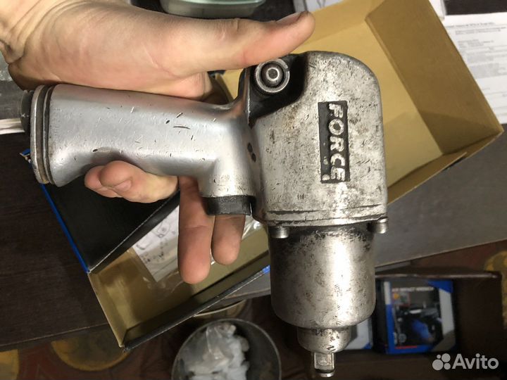 Гайковерт force