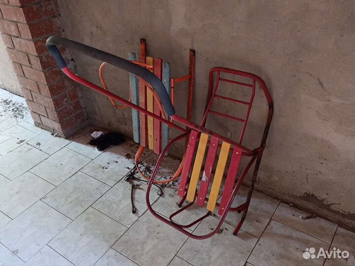 Детские металлические санки