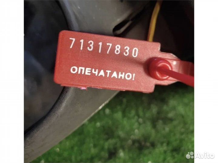 Зеркало наружное левое Renault Scenic 1.9 2001