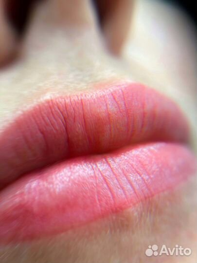 Перманентный макияж губ