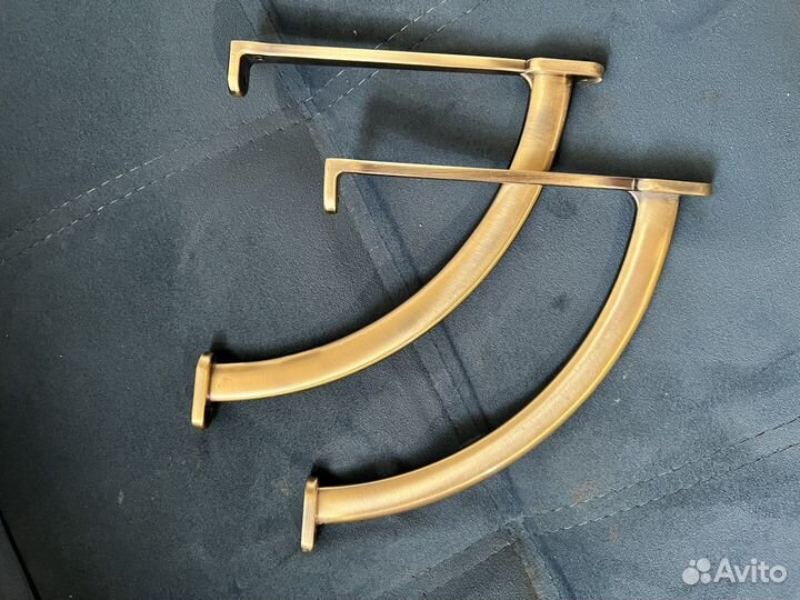 Опоры для полки