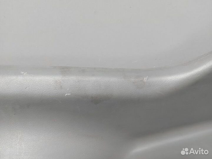 Обшивка стойки задняя правая Chevrolet Lacetti