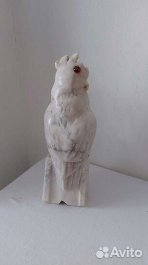 Мраморная статуэтка светильник