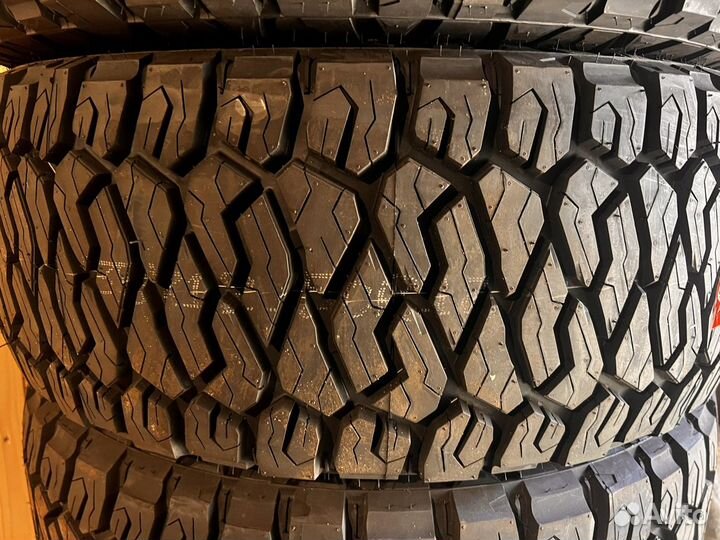 Maxxis AT-811 Razr AT 285/55 R22 124R