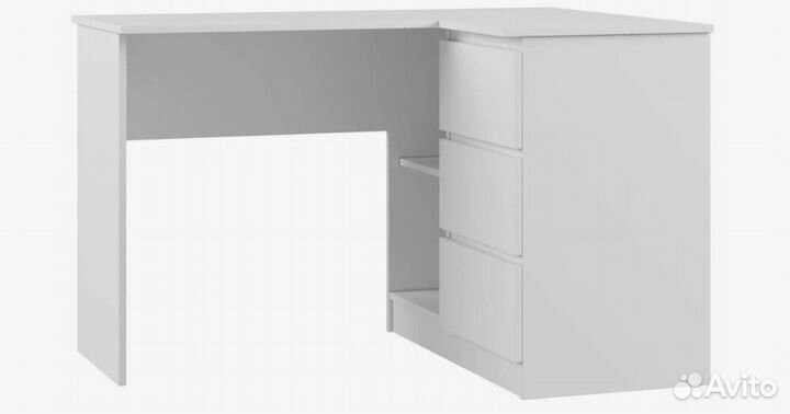 Белый письменный стол