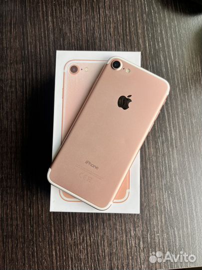 iPhone 7, 32 ГБ