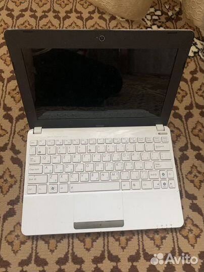 Нетбук asus