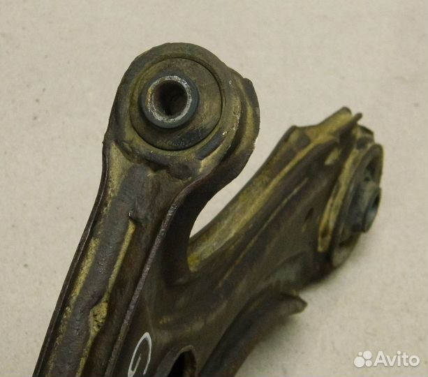 Рычаг передний левый VW Golf 2