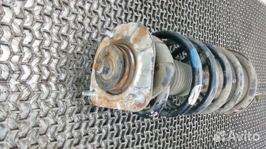 Стойка передняя правая volvo XC90 1 (EEA04N501)