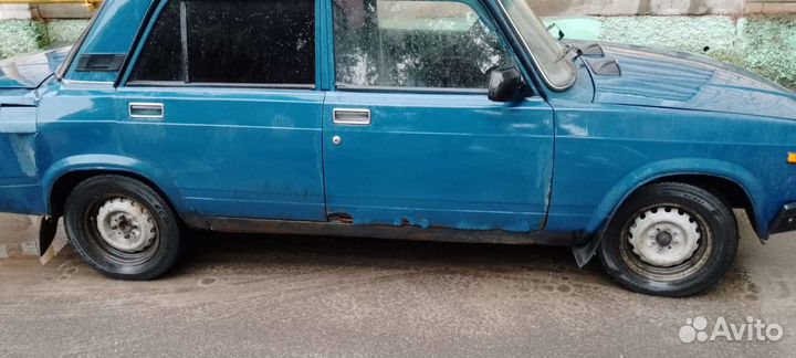 ВАЗ 2107 1.5 МТ, 2008, битый, 8 000 км
