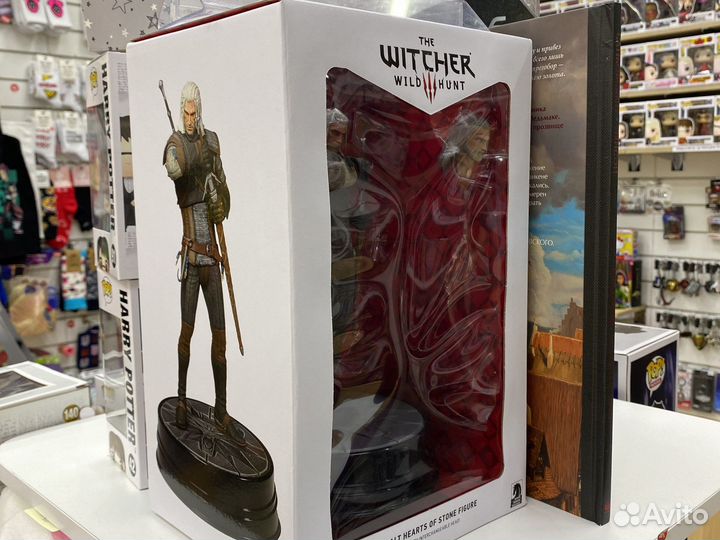 Фигурка Dark Horse Deluxe The Witcher Wild Hunt