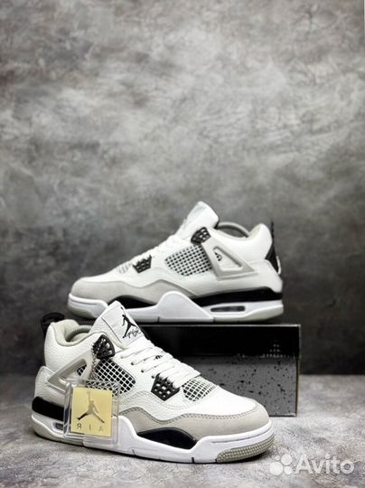 Кроссовки Nike AirJordan 4 с мехом