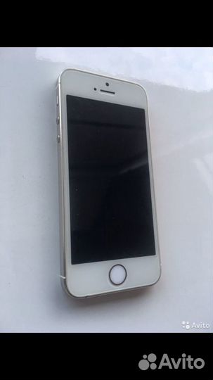 Телефон iPhone5s
