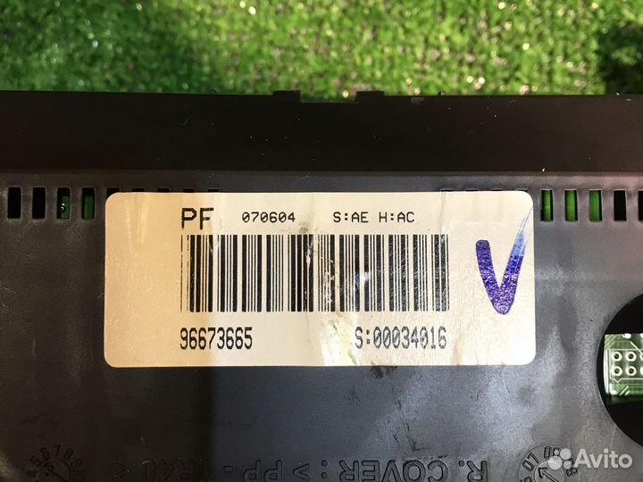 Щиток приборов Opel Antara