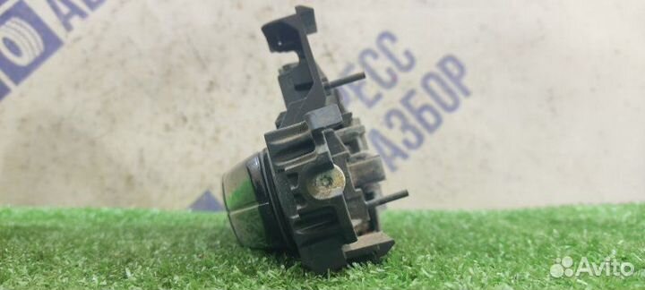 Ручка двери внешняя задняя левая Ford Focus 2