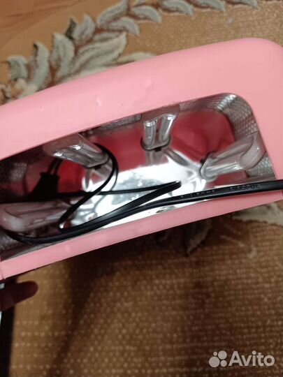 Лампа для ногтей