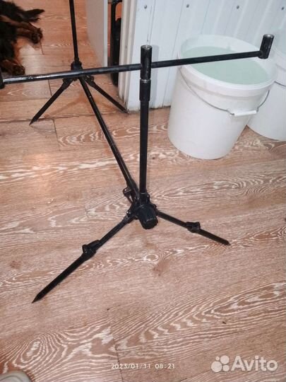 Род под на 3 удилища