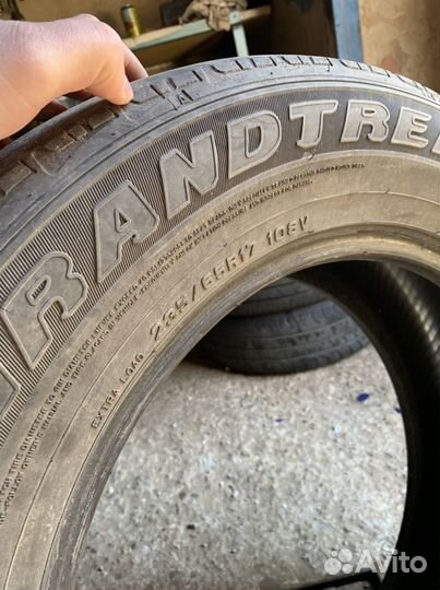 Dunlop SP Qualifier TG40 235/65 R17