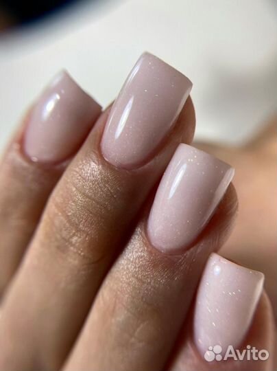 Мастер маникюра и педикюра