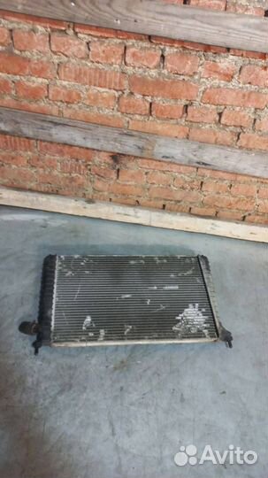 Радиатор основной Saab 9-5 2001 52466797