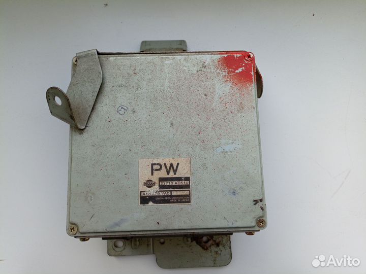 Блок управления двс k24DE Nissan Presage U30