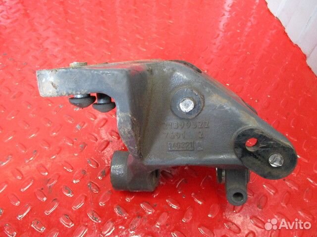 Кронштейн передней рессоры Volvo FH FM 21899322