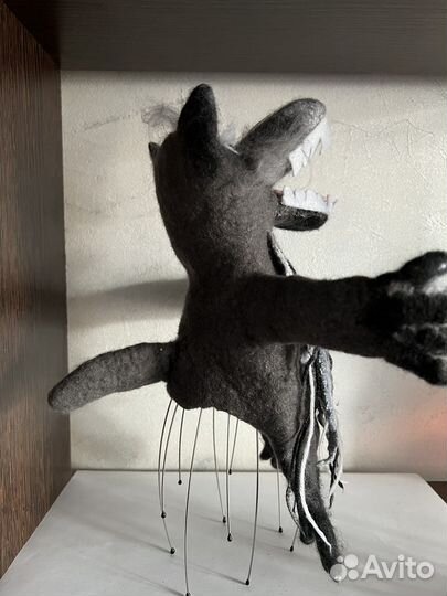 Игрушка на руку валяная