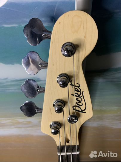 Бас гитара Fender Style с чехлом (Новая)