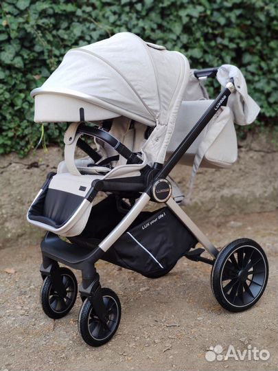Коляска 3 в 1 Luxmom 750 бежевая