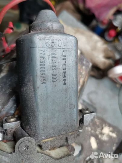 Электростеклоподъемник saab