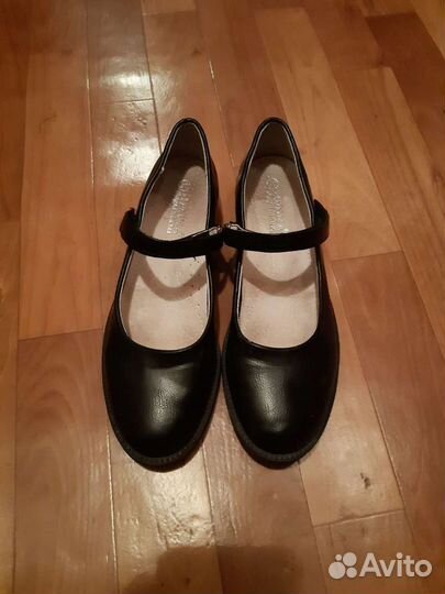 Туфли для девочки