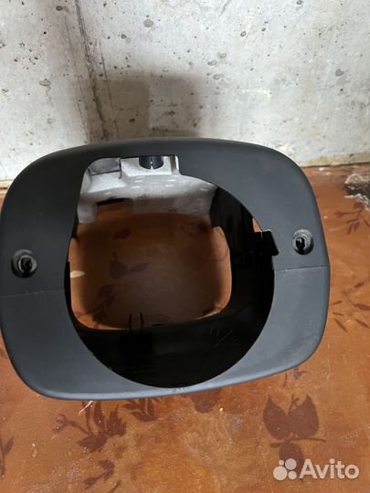 Кожух рулевой колонки toyota altezza